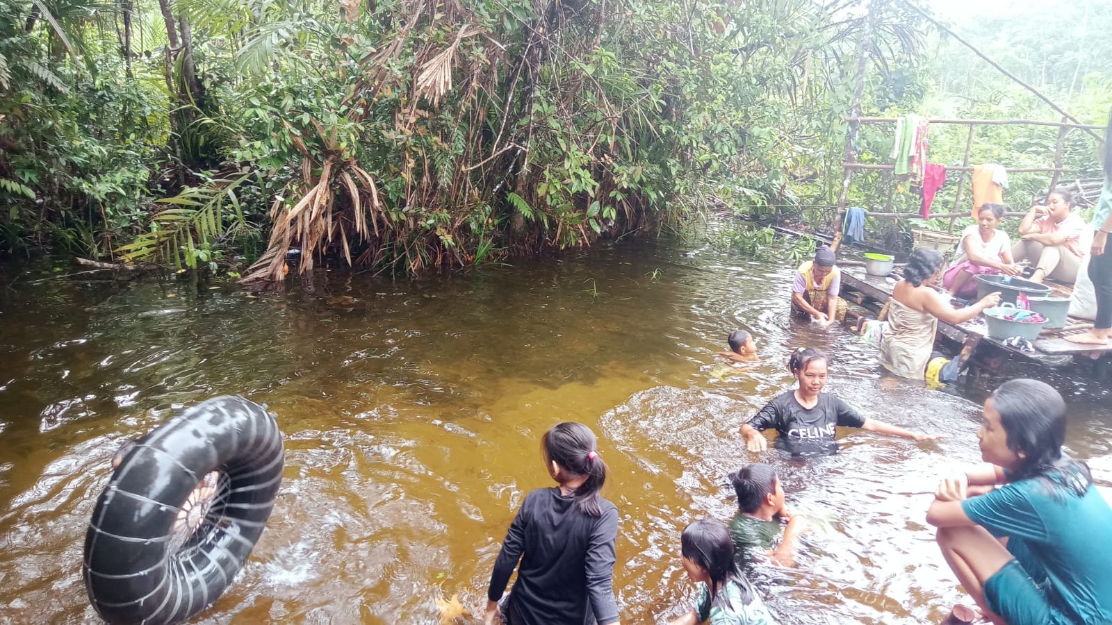 PEBUINGAN AIR SUNGAI DARI SURGA 84267944-435b-411c-836b-5afff103ad612.jpg