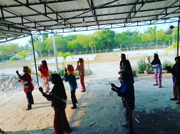Senam Lansia Sore di Hari Kamis Screenshot_20230921-184734_Gallery.jpg