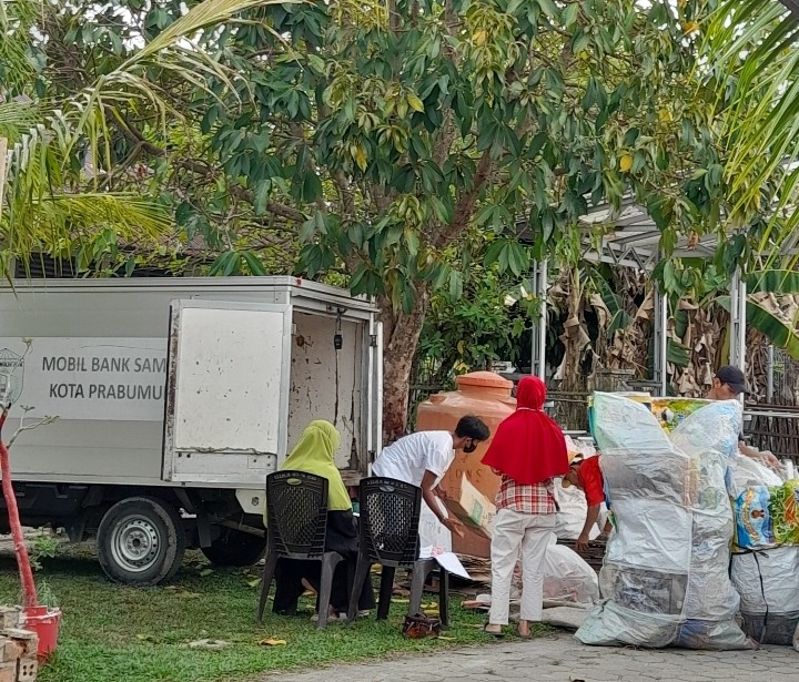Bank Sampah Screenshot_20231102-144155_Gallery.jpg